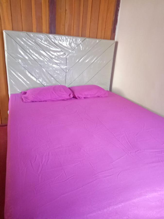 Novita Homestay Bunaken Exteriér fotografie
