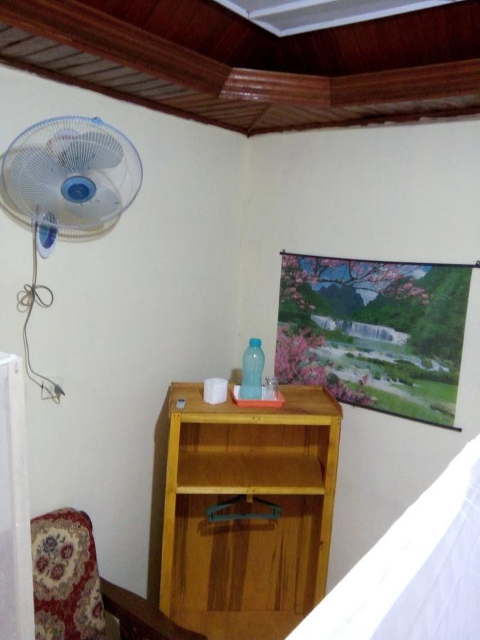 Novita Homestay Bunaken Exteriér fotografie