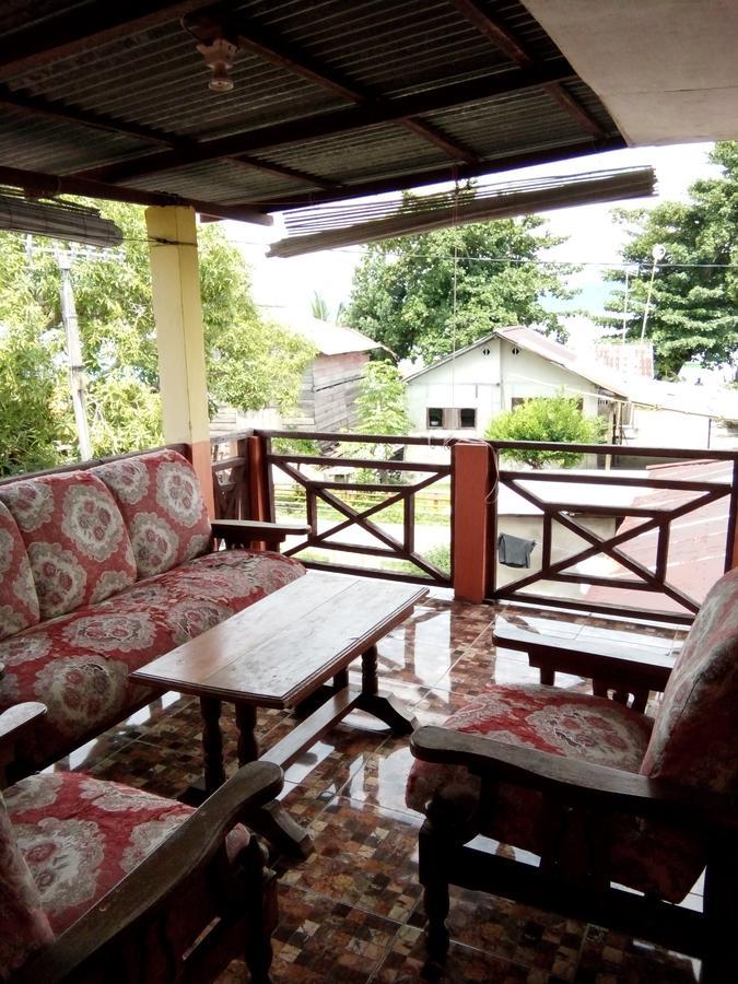 Novita Homestay Bunaken Exteriér fotografie