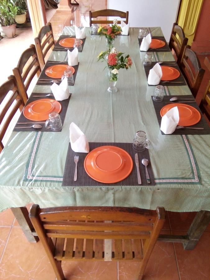 Novita Homestay Bunaken Exteriér fotografie