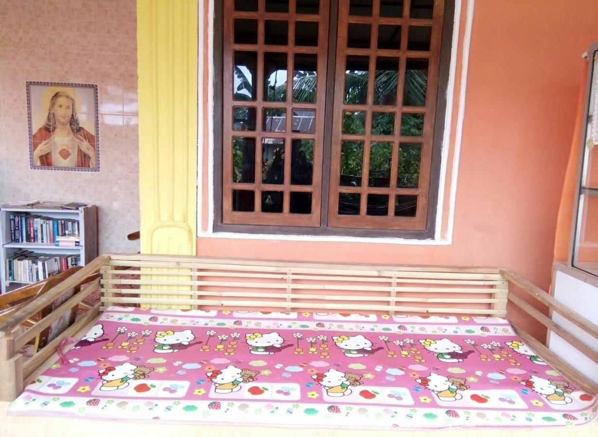 Novita Homestay Bunaken Exteriér fotografie